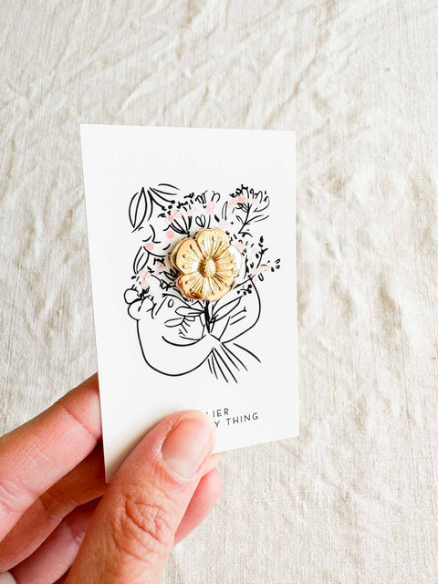 Pin's Bouton d'or