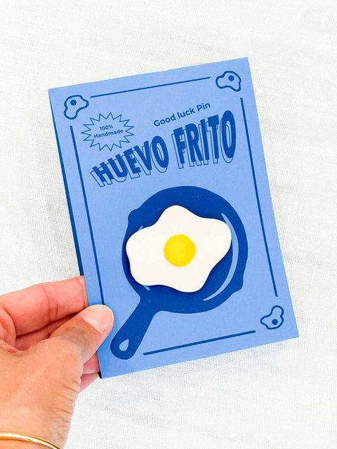 Pin's céramique - Oeuf au plat