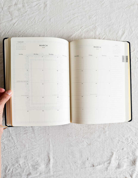 Agenda Wildwood brodé 12 mois 2026