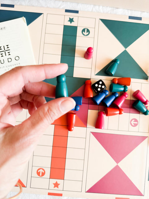 Jeu des petits chevaux - Ludo