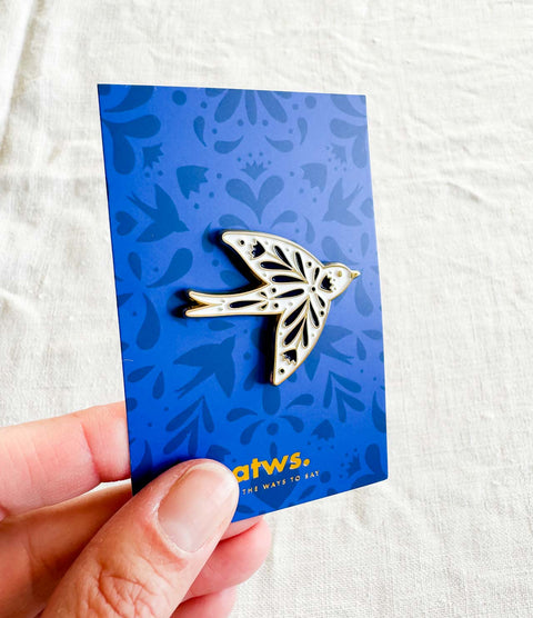 Pin's - Swallow