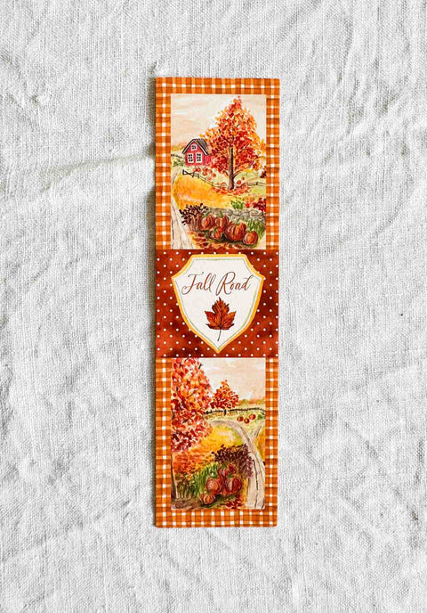 Marque page - Fall road