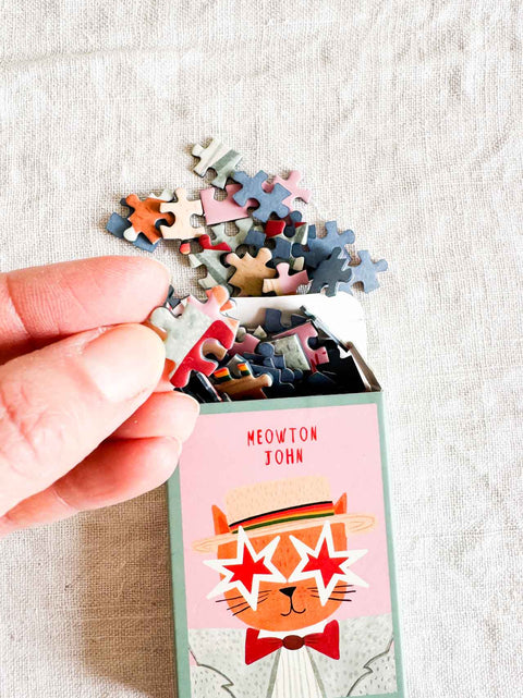 Mini puzzle 99p. Meowton John