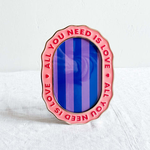 Cadre - All you need is love