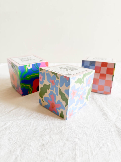 Cubes de notes autocollantes