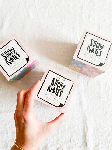 Cubes de notes autocollantes