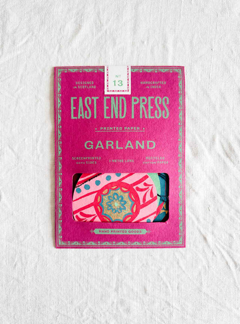 Guirlande Boules de Noël Rose