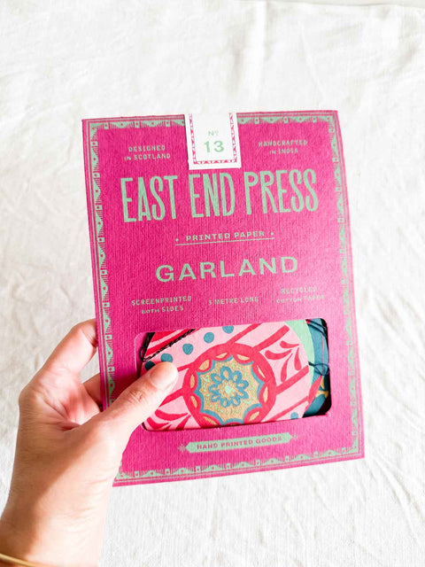 Guirlande Boules de Noël Rose