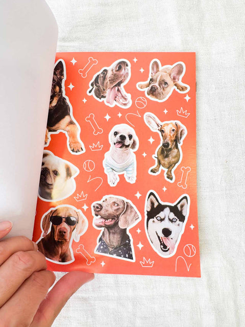 Livre stickers Adorable dog