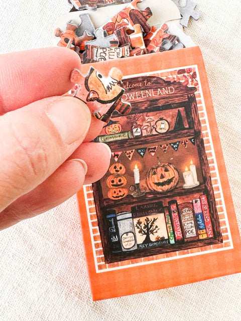 Mini puzzle 99p Halloweenland