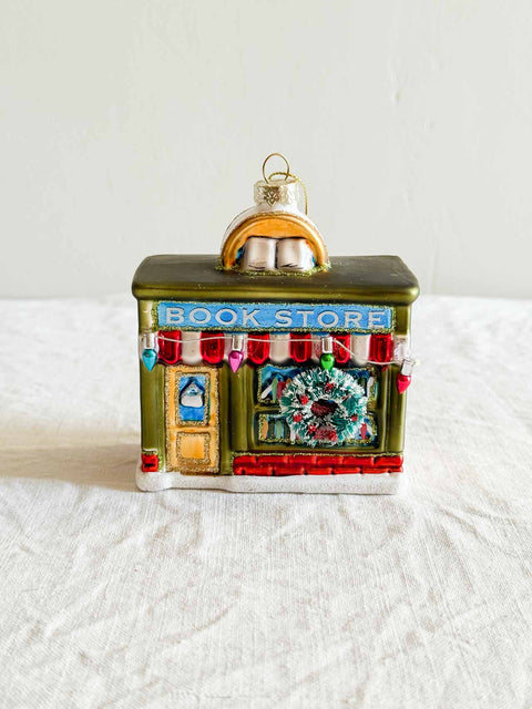Ornement - Book store