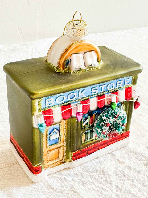 Ornement - Book store