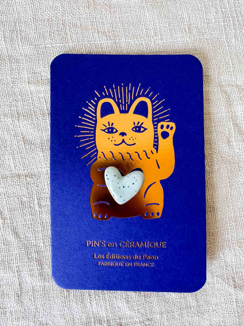 Pin's Lucky cat coeur