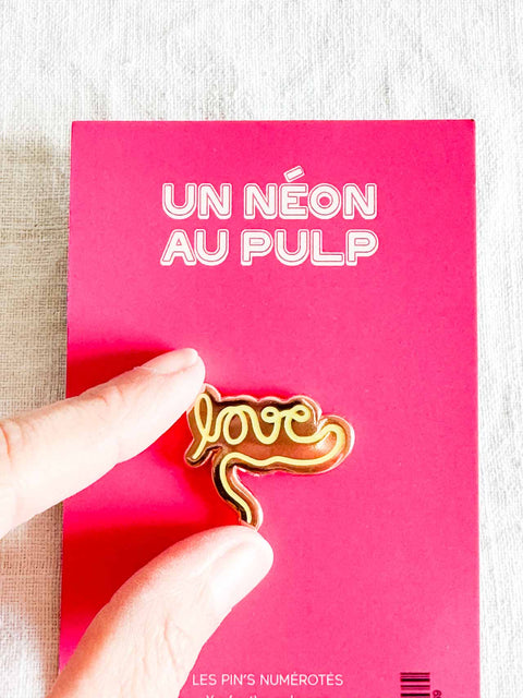 Pin's - Un néon au pulp