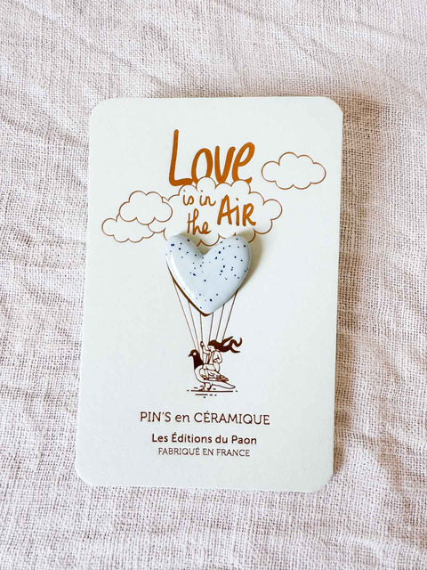 Pin's Love is in the air
