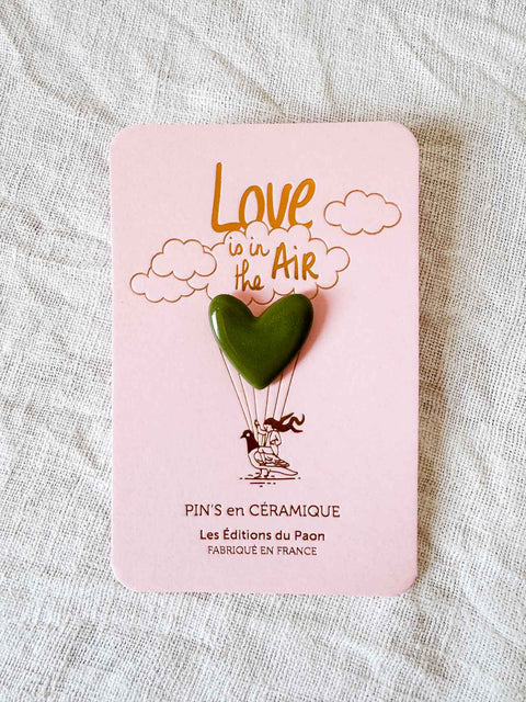 Pin's Love is in the air