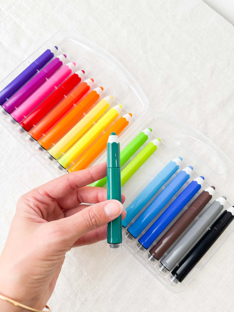 Set 18 feutres couleurs tampons
