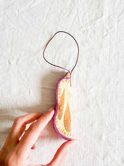 Suspension Aubergine