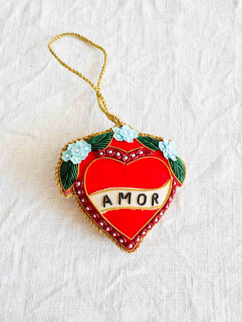 Suspension Ex voto Amor