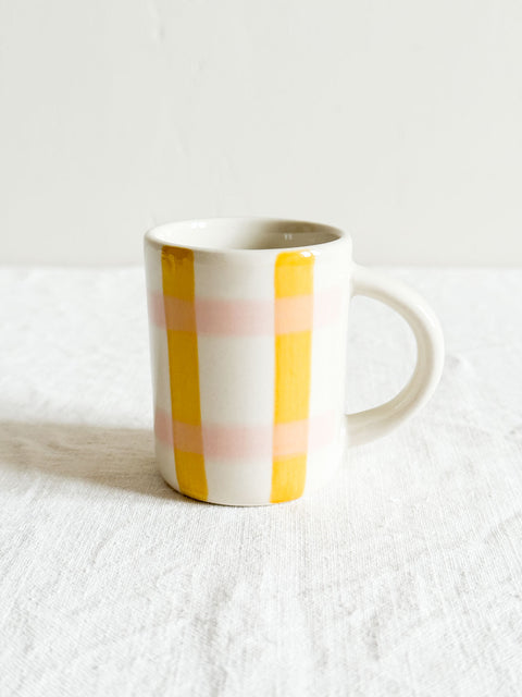 Mini tasse à carreaux