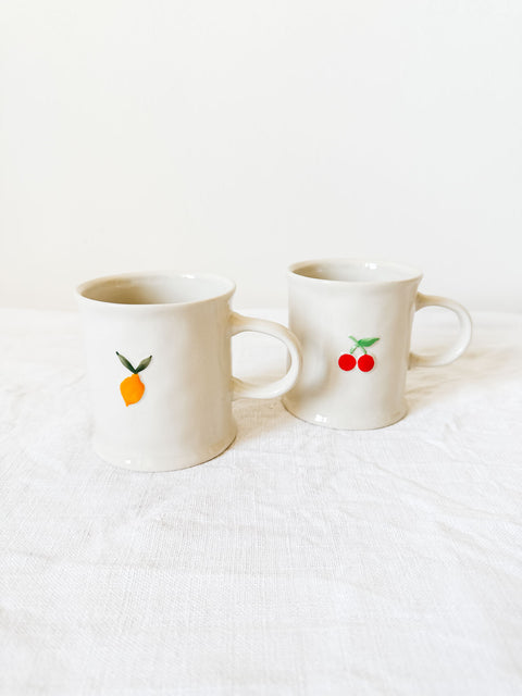 Tasse reliefs