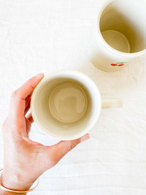 Tasse reliefs