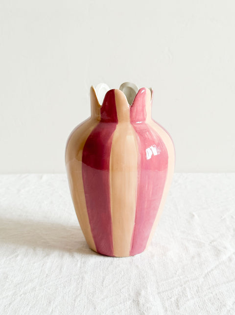 Vase rayé Rose en grès