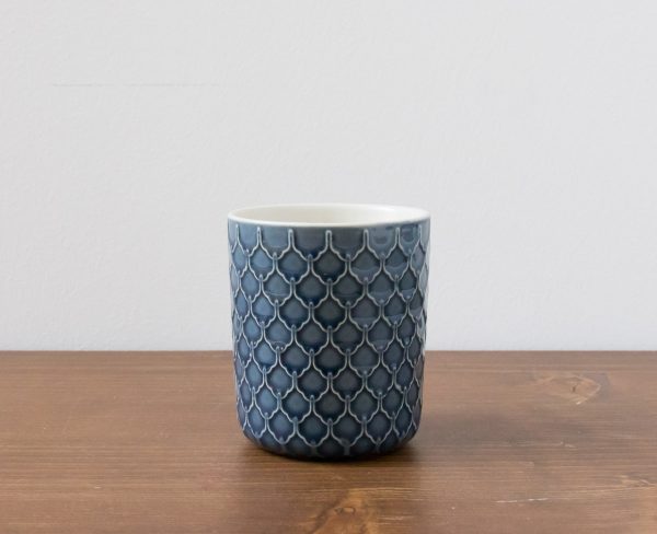 mug bleu écaille Bloomingville - Maison Mathuvu