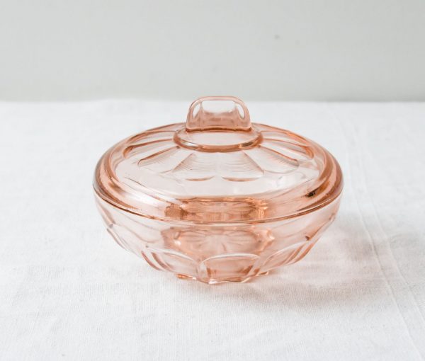 Boîte en verre rose chiné Mathuvu