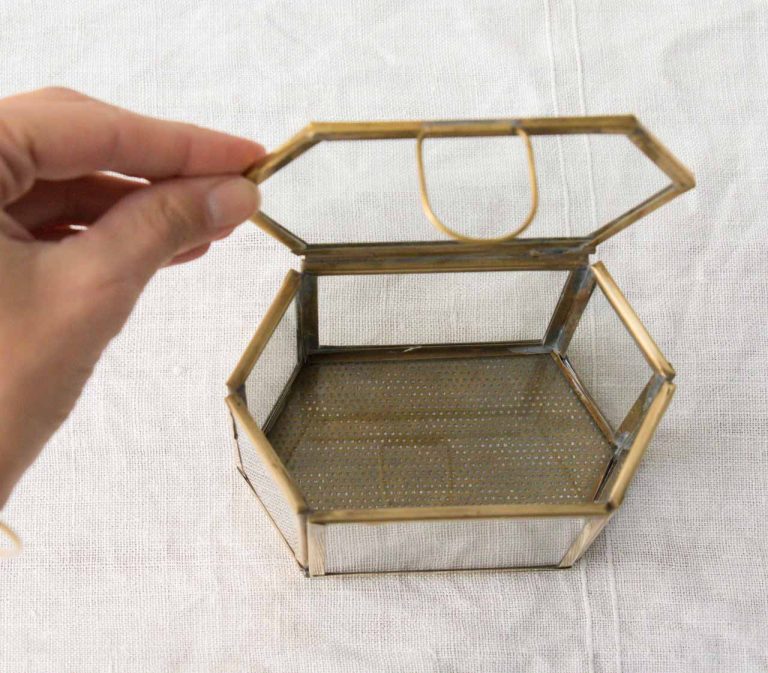 Boîte hexagonale - Diana chehoma - mathuvu